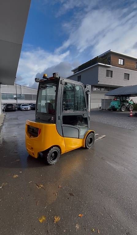 Jungheinrich Carrelli elevatori e a forche: Jungheinrich DFG 320 Diesel Stapler – Usato da Grüningen venduto da Werk89.zuerich 8