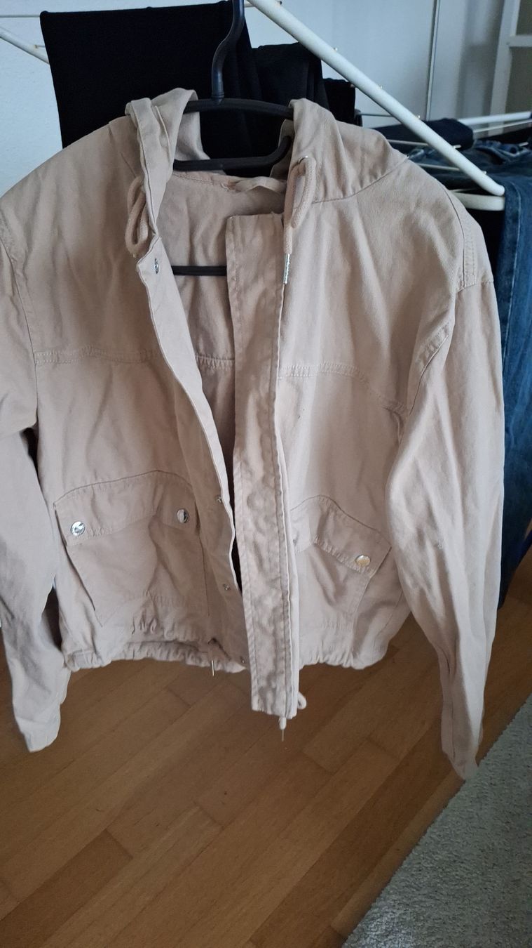 Lotti di vestiti: Schönes Kleiderpaket Gr. S – Usato da Adligenswil venduto da Raju 4