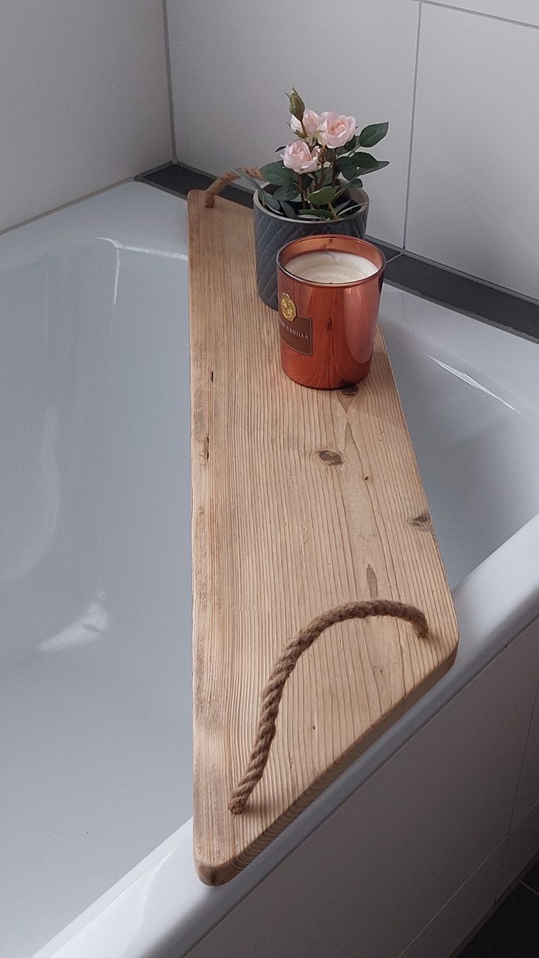 Tutte le decorazioni: Badewannenablage aus einem Altholzbrett – Nuovo e nell'imballaggio originale da Egnach venduto da Oldwoodstyle 6