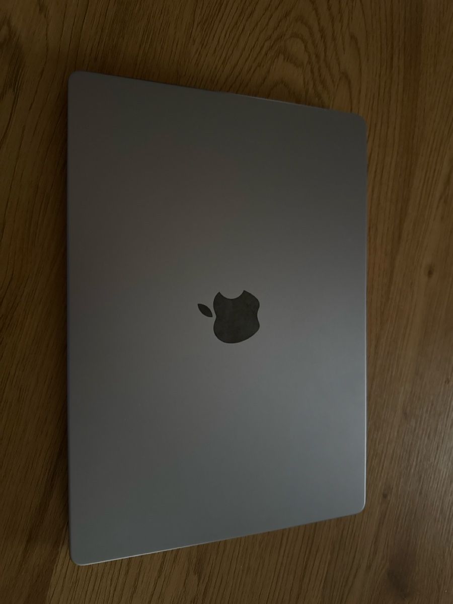 Apple Notebooks: MacBook Pro 14" M3 – Neu (gemäss Beschreibung) aus Birrwil von ydznli