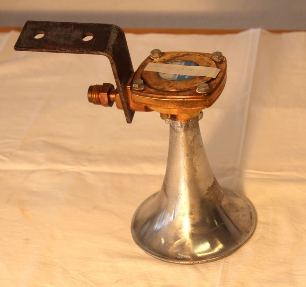 Sistemi d'allarme: Schiffsirene, Schiffshorn. Messing. Druckluft. – Usato da Trun venduto da artantic 2