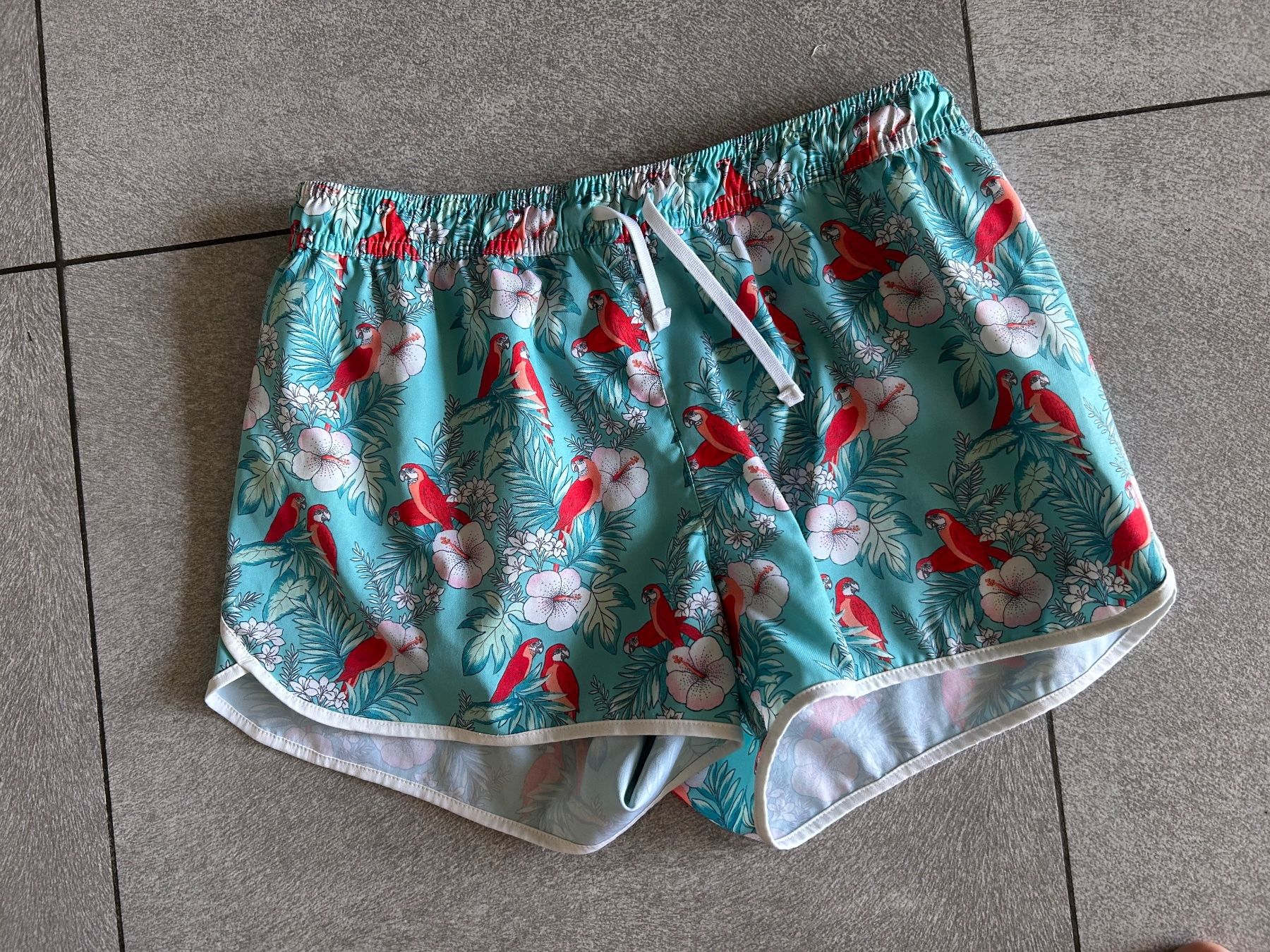 Costumi da bagno & Bikini: Short de Bain / Badehose turquoise Gr S – Usato da Arbedo venduto da nadia1973