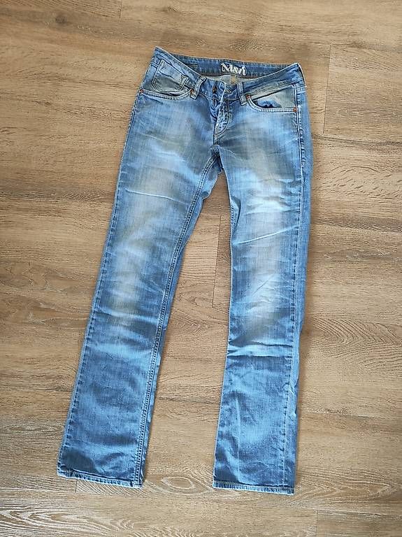 Jeans: Jeans Mavi Olivia 27/34 – Usato da Flüelen venduto da pri_7p8g 2