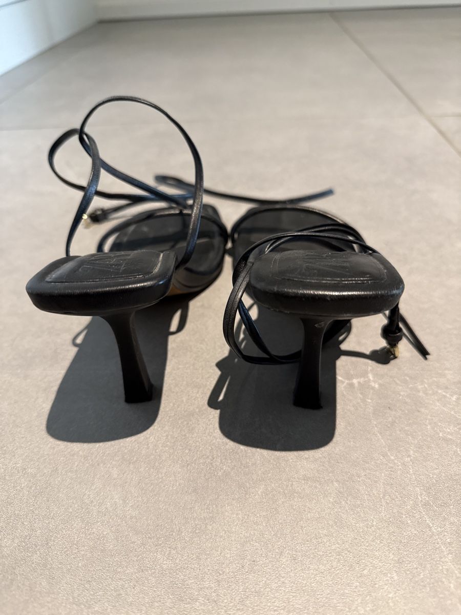 Zara Damenschuhe: Sandales ZARA taille 36 – Gebraucht aus Fribourg von Mya_Asb 3