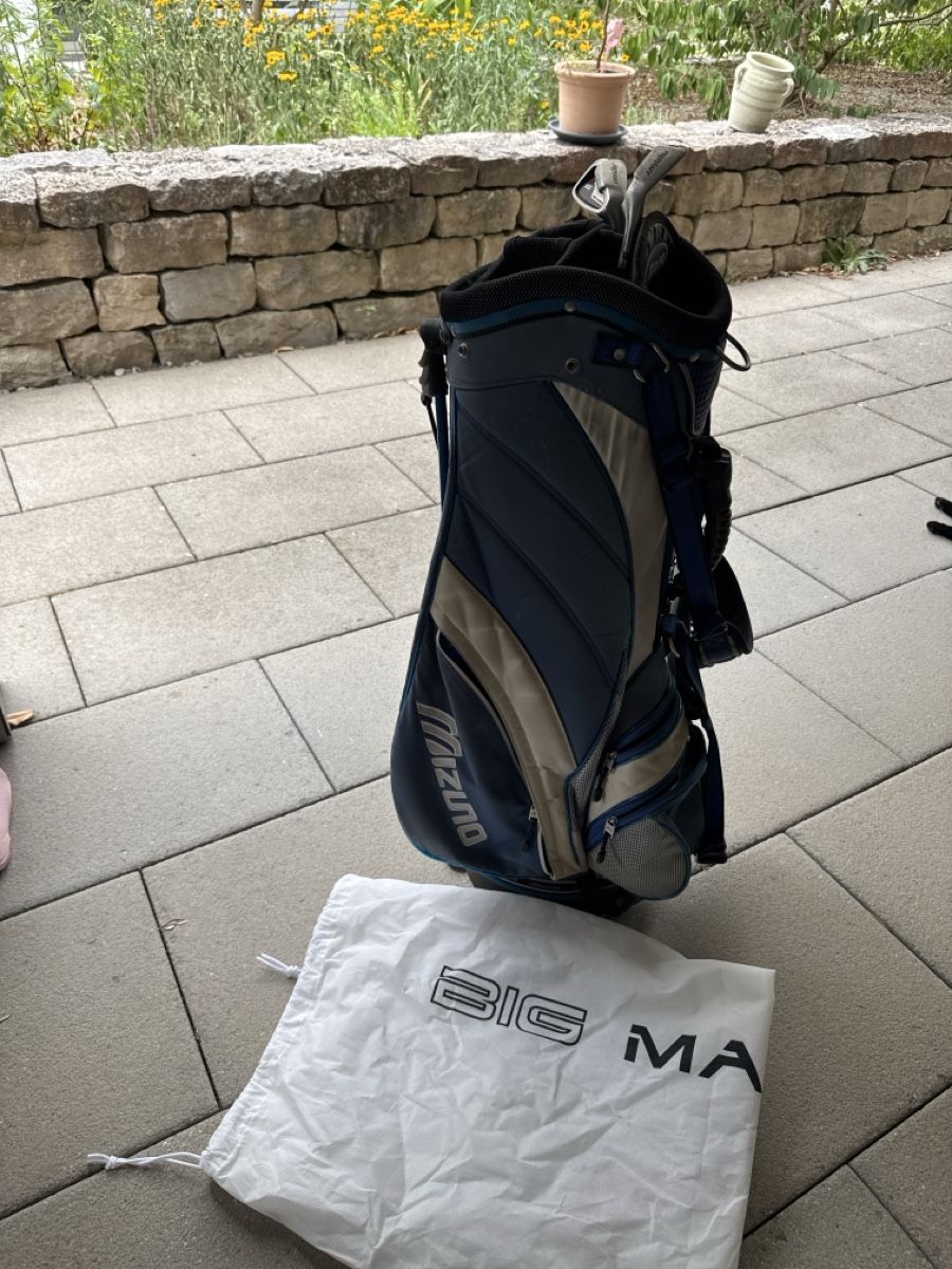 Mizuno Taschen: Golfbag Mizuno mit Prostaff schläger – Gebraucht aus Ennetbaden von steve-ou