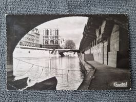 Paris Promenade 1957 Ansichtskarte gelaufen mit Marke