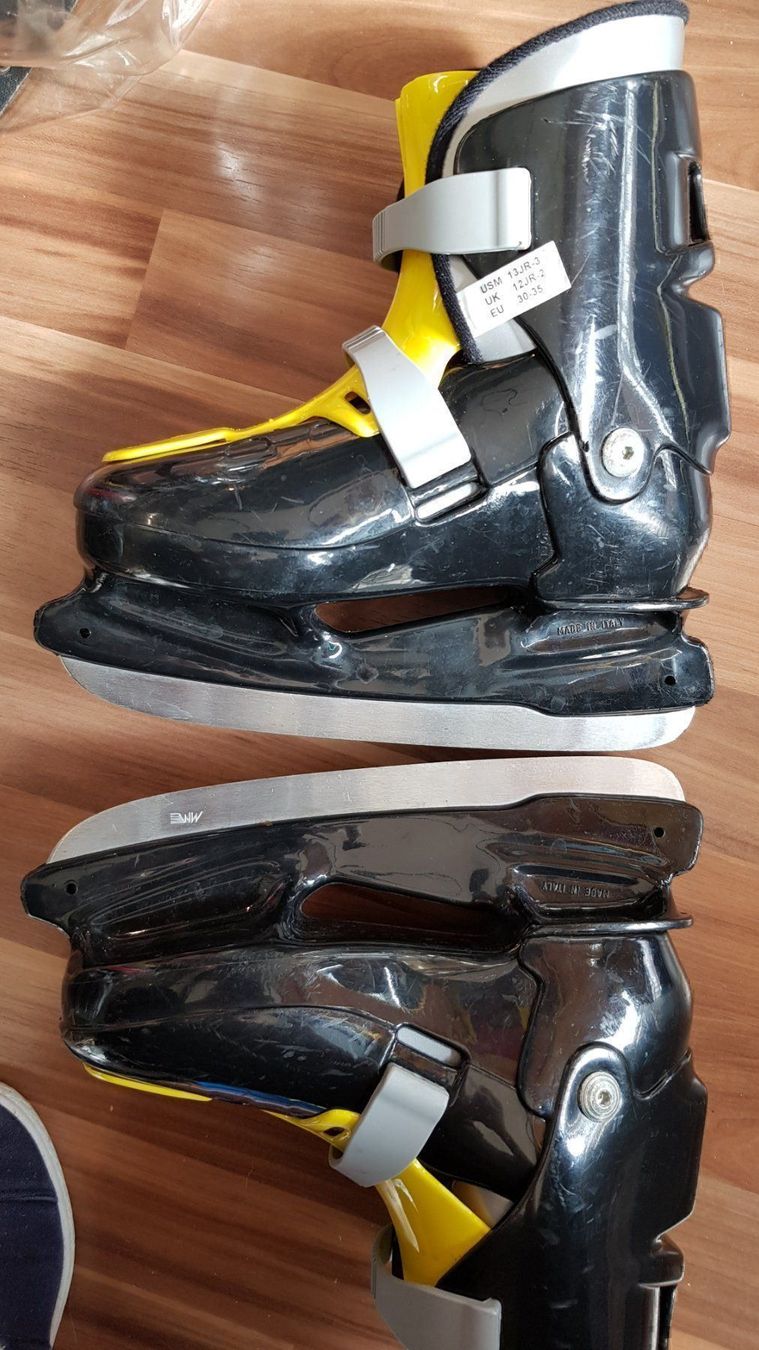 Pattini da ghiaccio: Schlittschuhe schwarz/gelb gr. 30-35 B – Usato da Schwarzenburg venduto da Flamingo07 1