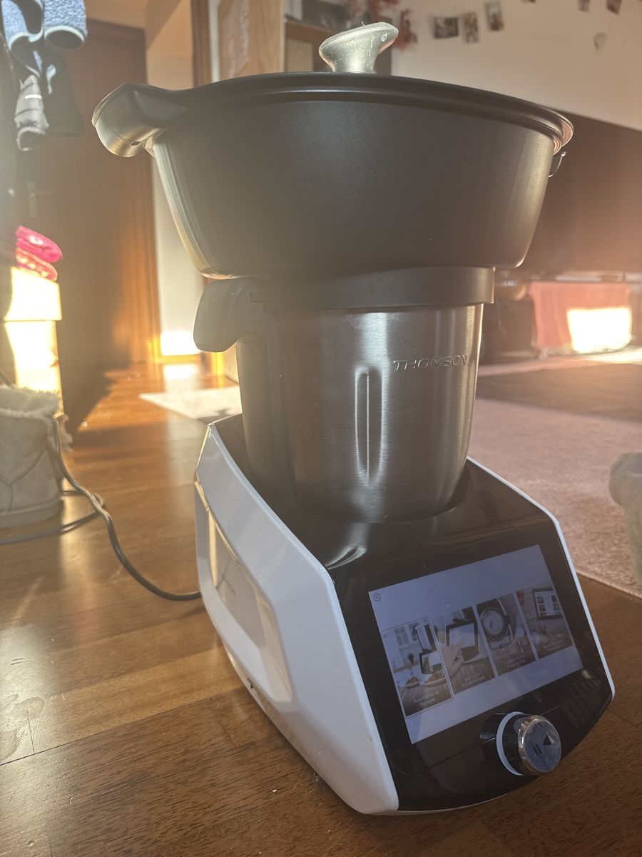 Appareils de cuisine: Thomson Multifunktions-Küchenmaschine – D'occasion à Herzogenbuchsee par SaRaDe77 2