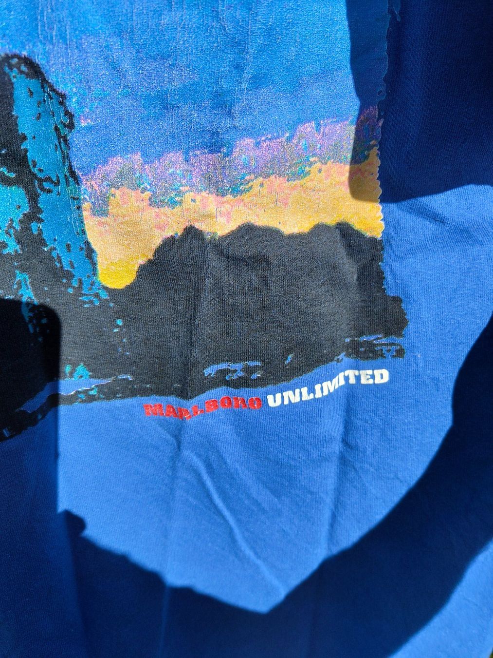 Marlboro T-shirt: Vintage Marlboro T-Shirt – Usato da Gurzelen venduto da Basiliko 5