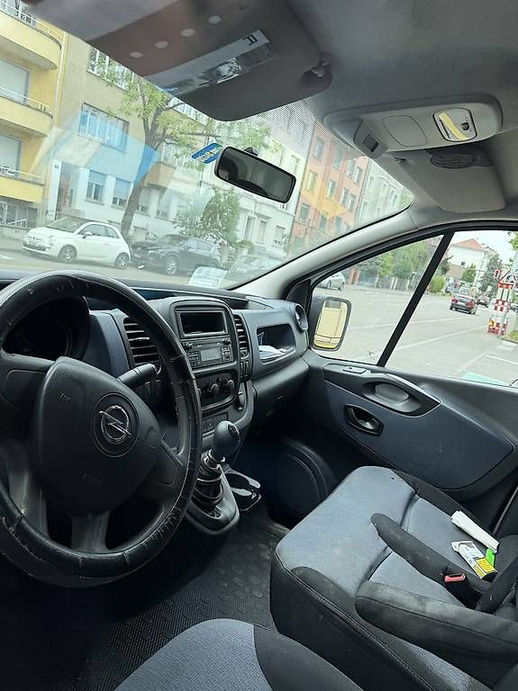 Veicoli commerciali: Opel Vivaro ab Mfk – Usato da Muttenz venduto da Serkan013 2