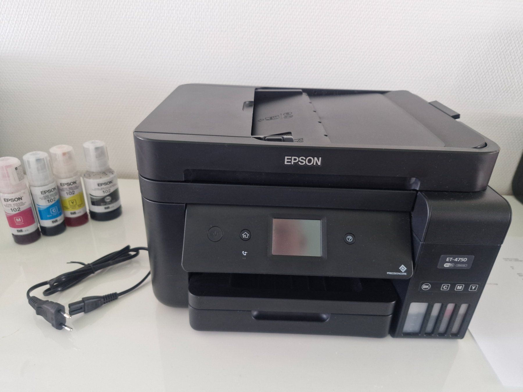 Epson Stampanti: Epson ET-4750 EcoTank Multifunktionsgerät  mit Ersatz Tinte – Usato da Zürich venduto da Nova2001