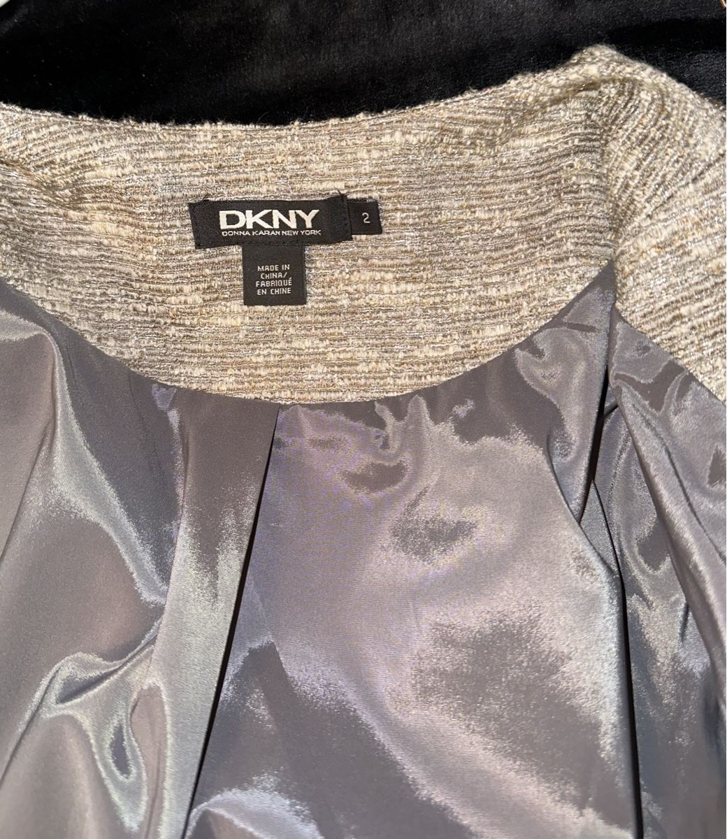 DKNY Jacken: DKNY BLAZER GR. 2 (S) neuwertig – Neu (gemäss Beschreibung) aus Unteraegeri von MH203 8