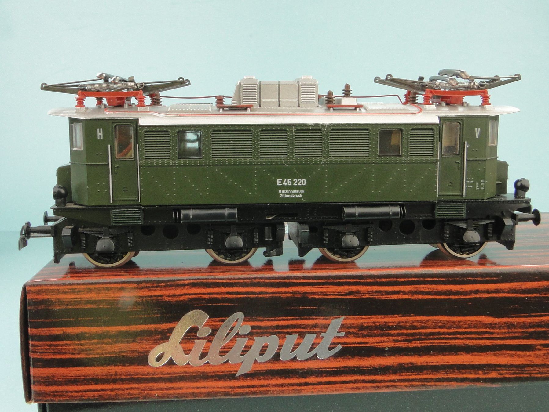 Liliput Modellini di ferrovie: LILIPUT H0 113 00 RBD E45 – Usato da Bülach venduto da cann11 2