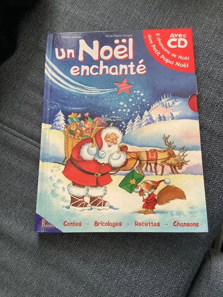 Audiolibri: Un noël enchanté CD et livre – Nuovo (secondo la descrizione) da Icogne venduto da luna.16 1