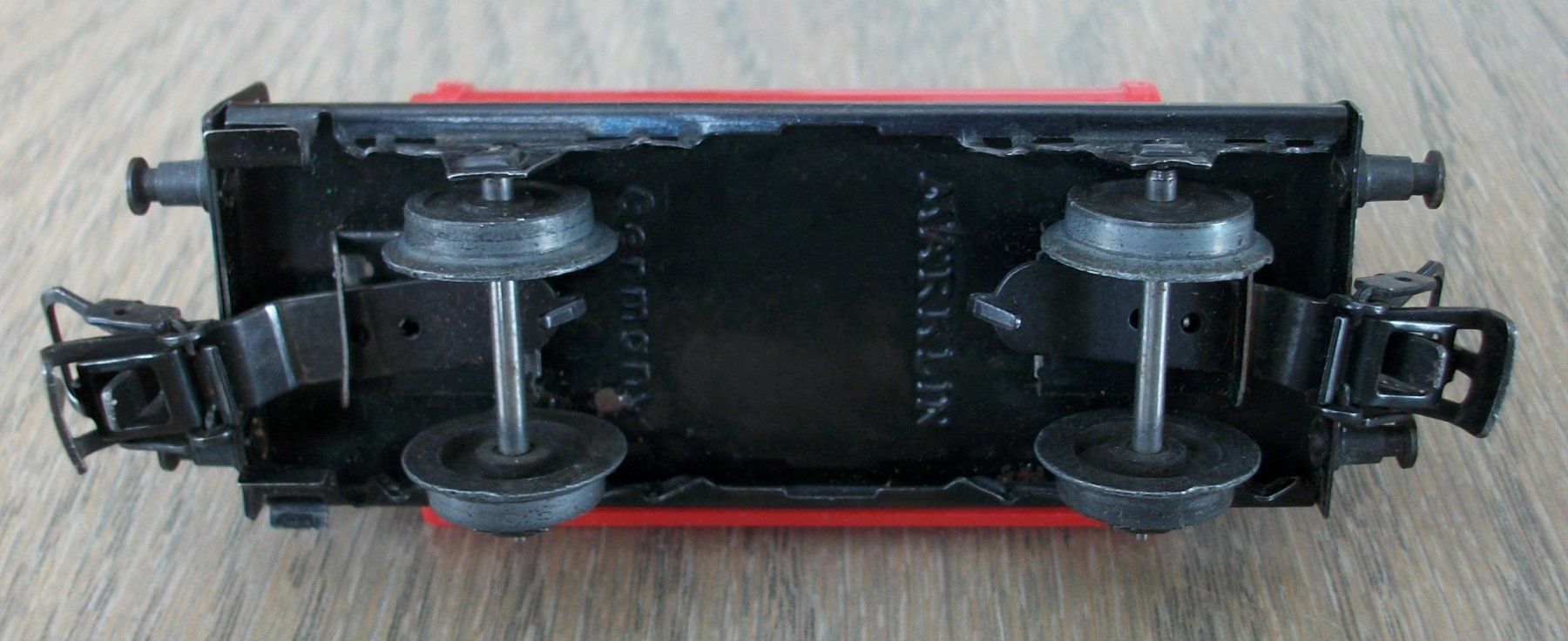 Märklin Modellini di ferrovie: Kippwagen mit roter Lore – Usato da St. Moritz venduto da Manu7500 5