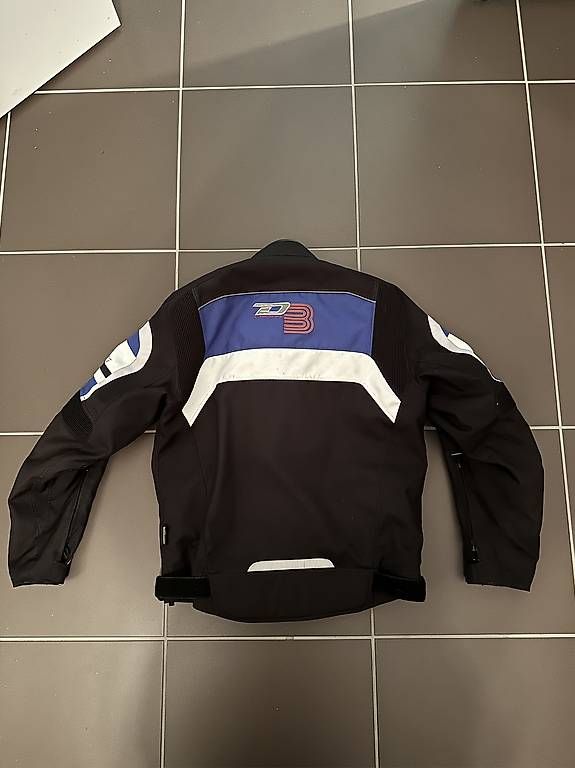 Jacken: Motorradjacke DIFI Gr. L – Gebraucht aus Dielsdorf von NM98 1