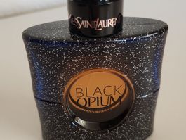 Yves Saint Laurent Black Opium Eau de Parfum 30ml