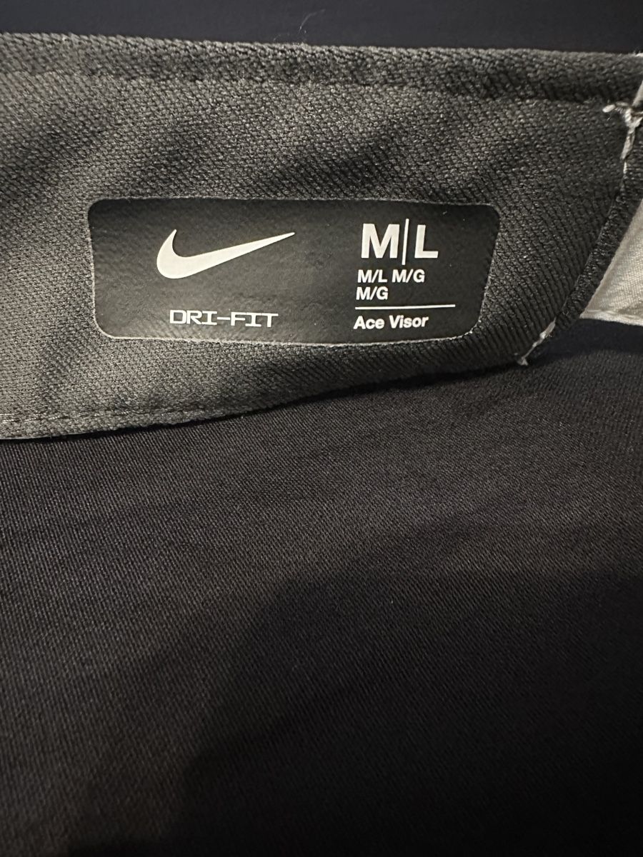 Nike Copricapi, berretti & cappellini: Nike Tennis Cap – Nuovo (secondo la descrizione) da Chur venduto da dajan.17 3