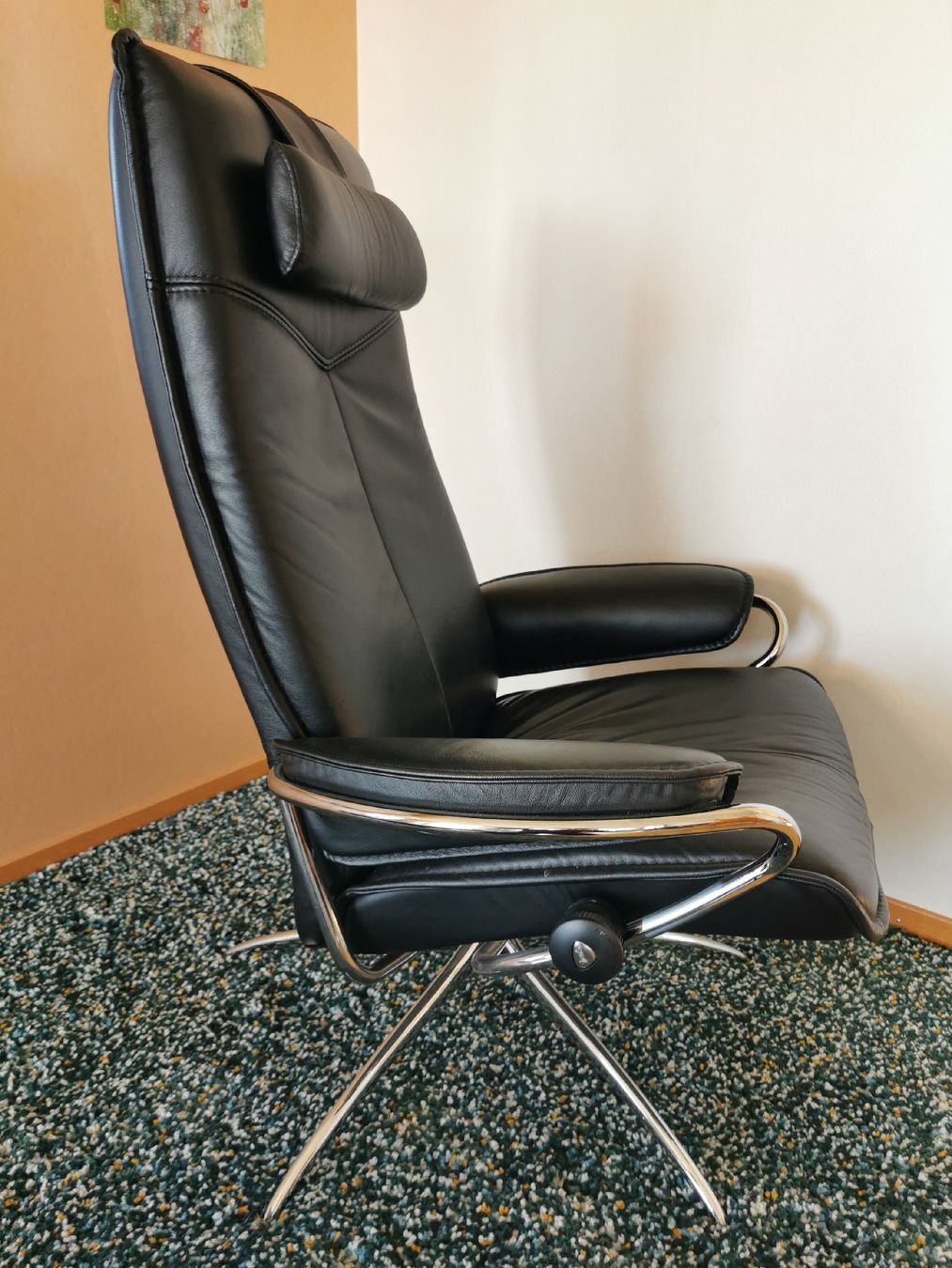 Stressless Poltrone: Stressless Sessel mit Fusssessel – Usato da Urswil venduto da Figugegu2 4