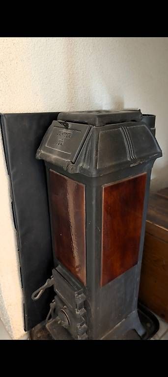 Altri mobili d'antiquariato: Antiker Kachelofen Jupiter – Usato da Maisprach venduto da mic_dzp6