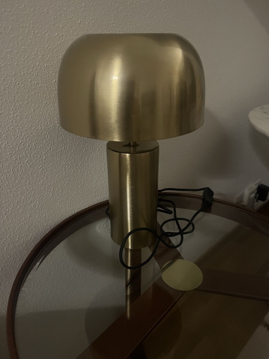 Kare Lampade: Kare Design - Elegante Goldene Tischlampe – Usato da Zürich venduto da R1908 1