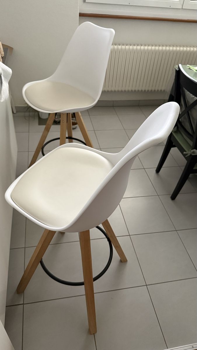 Hochstühle: Chaise de bar – Gebraucht aus Payerne von Braavi04 1
