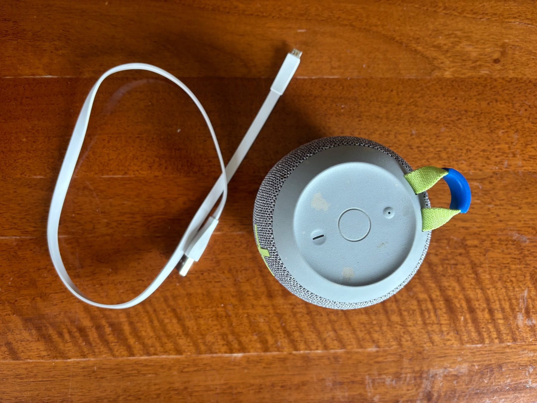 Ultimate Ears Casse acustiche: UE Boom Grau, inkl. Kabel – Usato da Zürich venduto da houseplantclub 1
