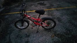 Vend Vélo enfant jusqu'à 8ans