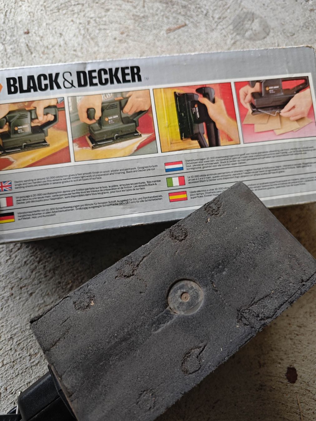 Smerigliatrici & Lucidatrici: Black&Decker Schleifmaschine  – Usato da Villnachern venduto da jazzabilly 1