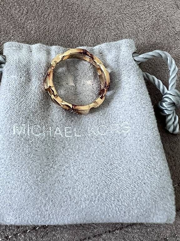 Bagues: Bague Mikael Kors, dorée, taille 52 – D'occasion à Echallens par fayetrahel 2