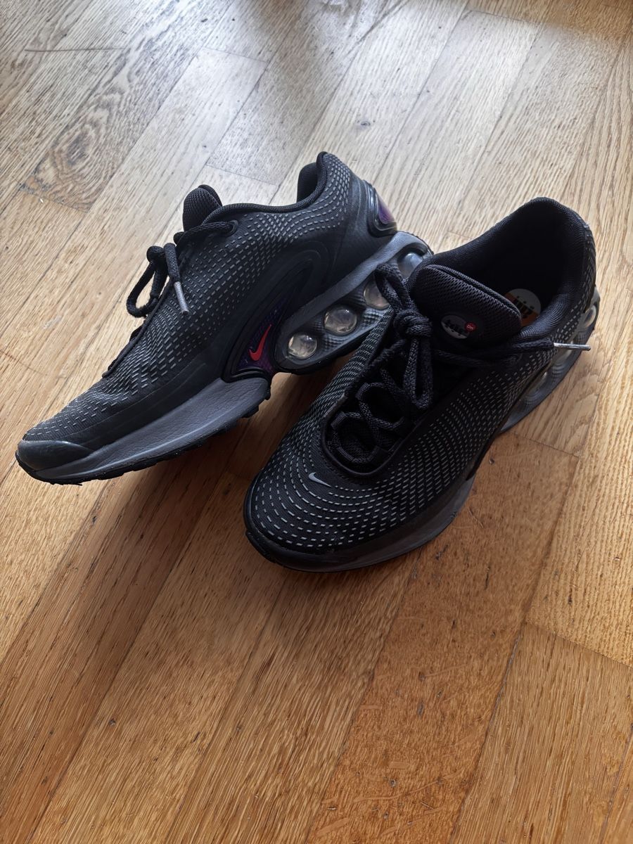 Nike Scarpe da uomo: Nike air max dn – Usato da Grabs venduto da Puschl82