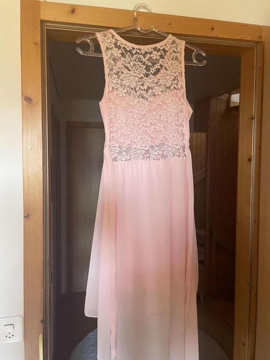 Vestiti: Sommerliches, rosa Kleid mit Spitze, Grösse S – Usato da Obernau venduto da Bekka. 1