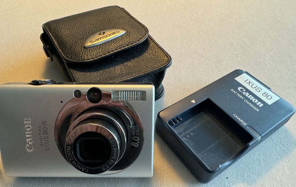 Nikon EN-EL19 - Batería para Coolpix S3100 (Li-Ion, 700 mAh, 3.7 V