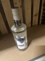 Troika Vodka, 70cl, neu & ungeöffnet - Perfekt für Drinks!