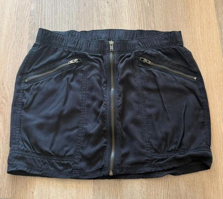 5070SE – Jupe H&M – 40