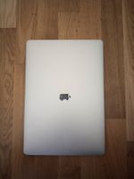 MacBook Pro (Retina, Mid 2012) 15" mit Touch Bar