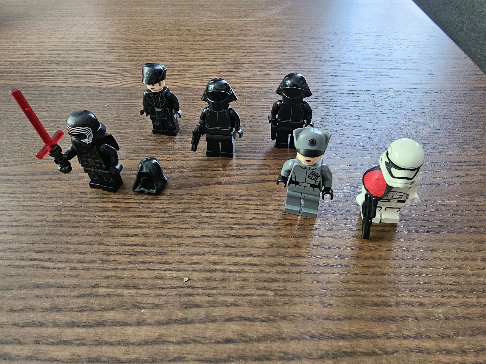Lego Baukästen: Lego 75104 Kylo Ren's Command Shuttle – Gebraucht aus Luzern von dadude67 6
