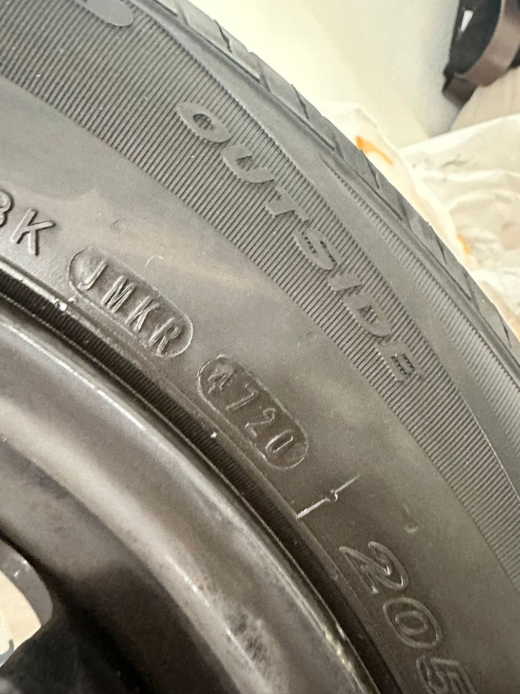 Renault Pneumatici & Ruote complete: 205 / 55 R16 Somerräder Renault ET41 – Usato da Dietikon venduto da DIN_AP23 3