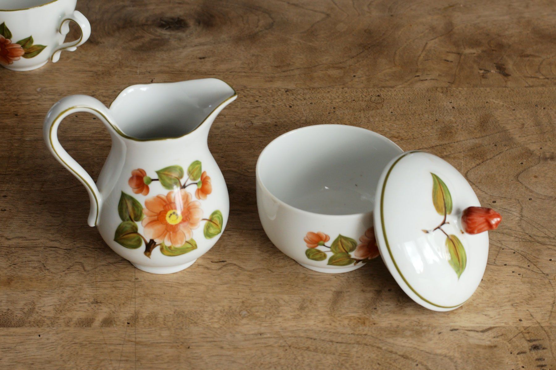 Teekannen: romantischer Tee-Servive mit Rosenmotiv, 6-teilig – Gebraucht aus Bubendorf von zimmers_creativteam 2