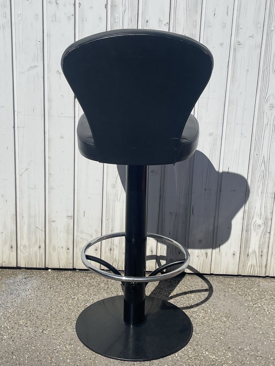 Tabourets: 15 Barhocker Echtleder – D'occasion à Berg TG par jaccobi 2
