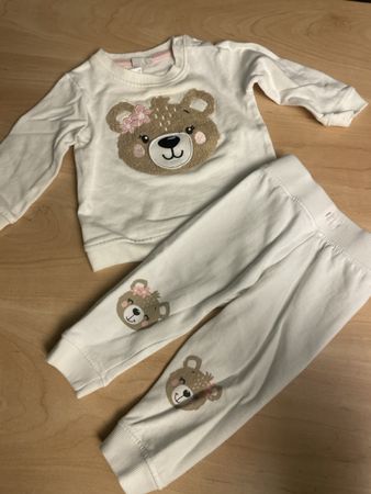 Mädchen Set  Trainer Orsolino Bär weiss Gr. 74 neuwertig