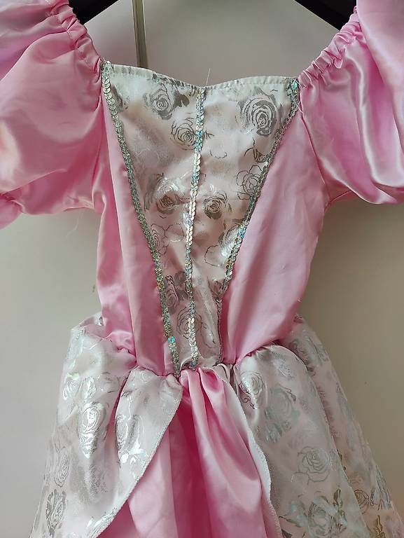 Vestiti & Gonne: Dornröschen Kleid – Usato da Stäfa venduto da Viviane77 1