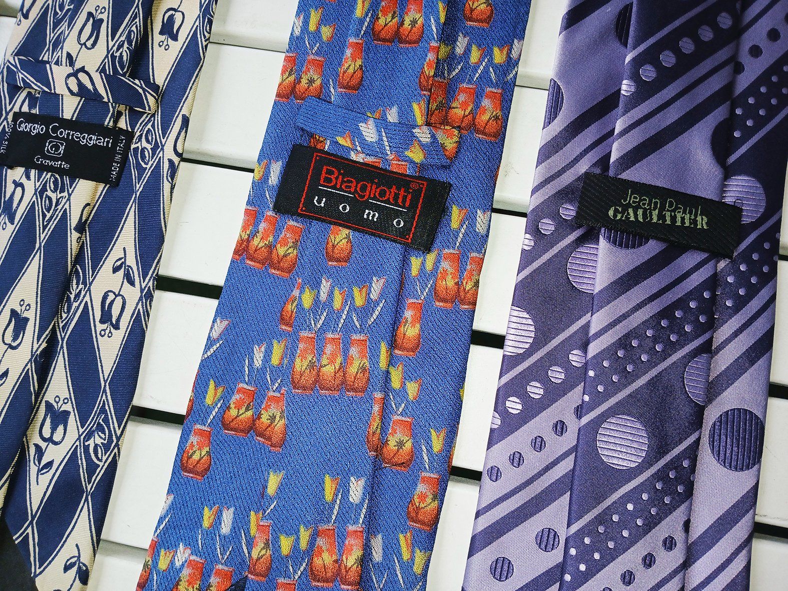 Cravatte: Cravatte create da stilisti di moda - foto MB – Usato da Lugano venduto da Maurizio_Collector 3