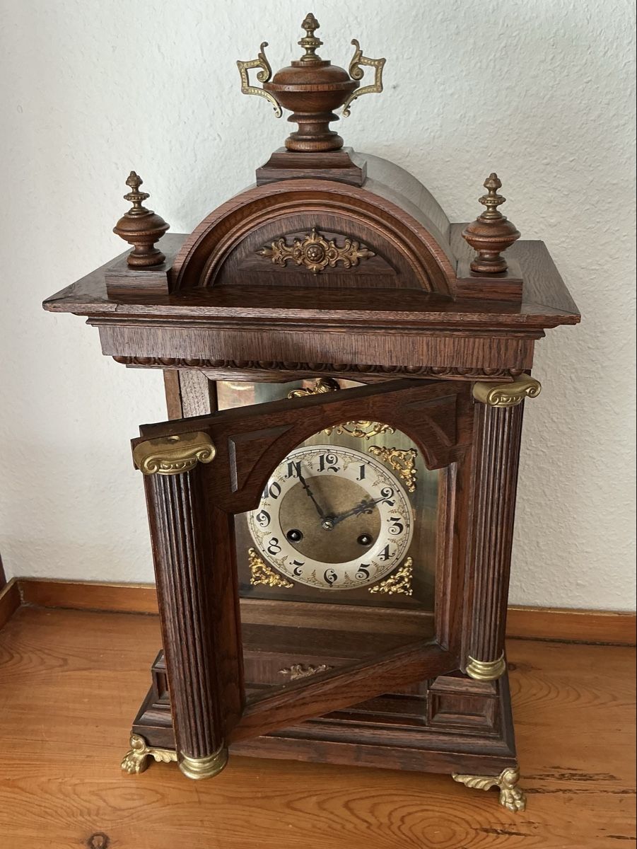 Junghans Orologi da terra & Orologi da parete: Tischuhr Junghans – Usato da Hölstein venduto da Uhriella 1