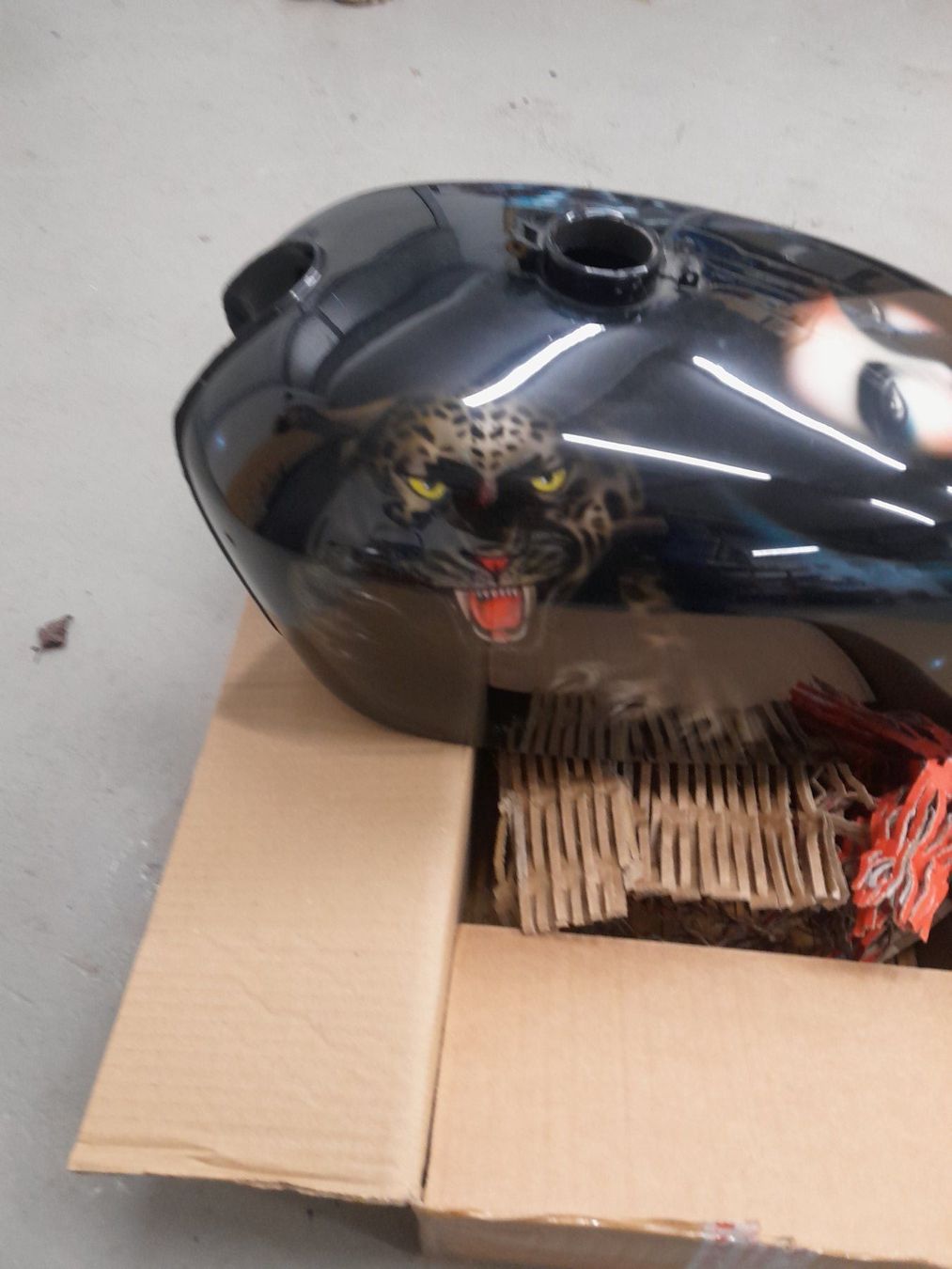Honda Accessori per altri veicoli: Lacksatz Honda CB 750 Four – Usato da Kyburg-Buchegg venduto da Monkey62 2