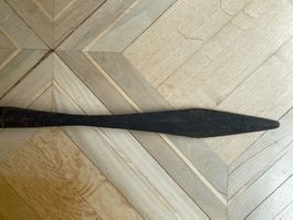 Antike Stangenwaffe / Lanze aus Holz und Metall