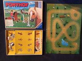 PONYHOF Kleine Ponys nehmen grosse Hürden, 6-12 Jahre