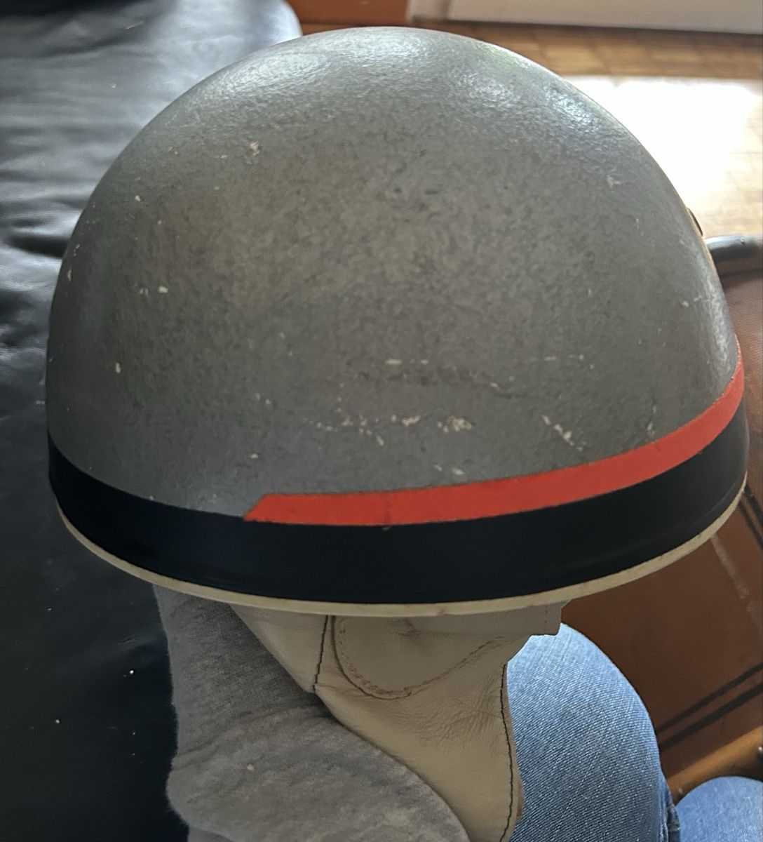 Caschi & visiere: Alter Motorradhelm  – Usato da Bülach venduto da larson27 5