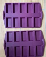 2 Moules Financiers Tupperware