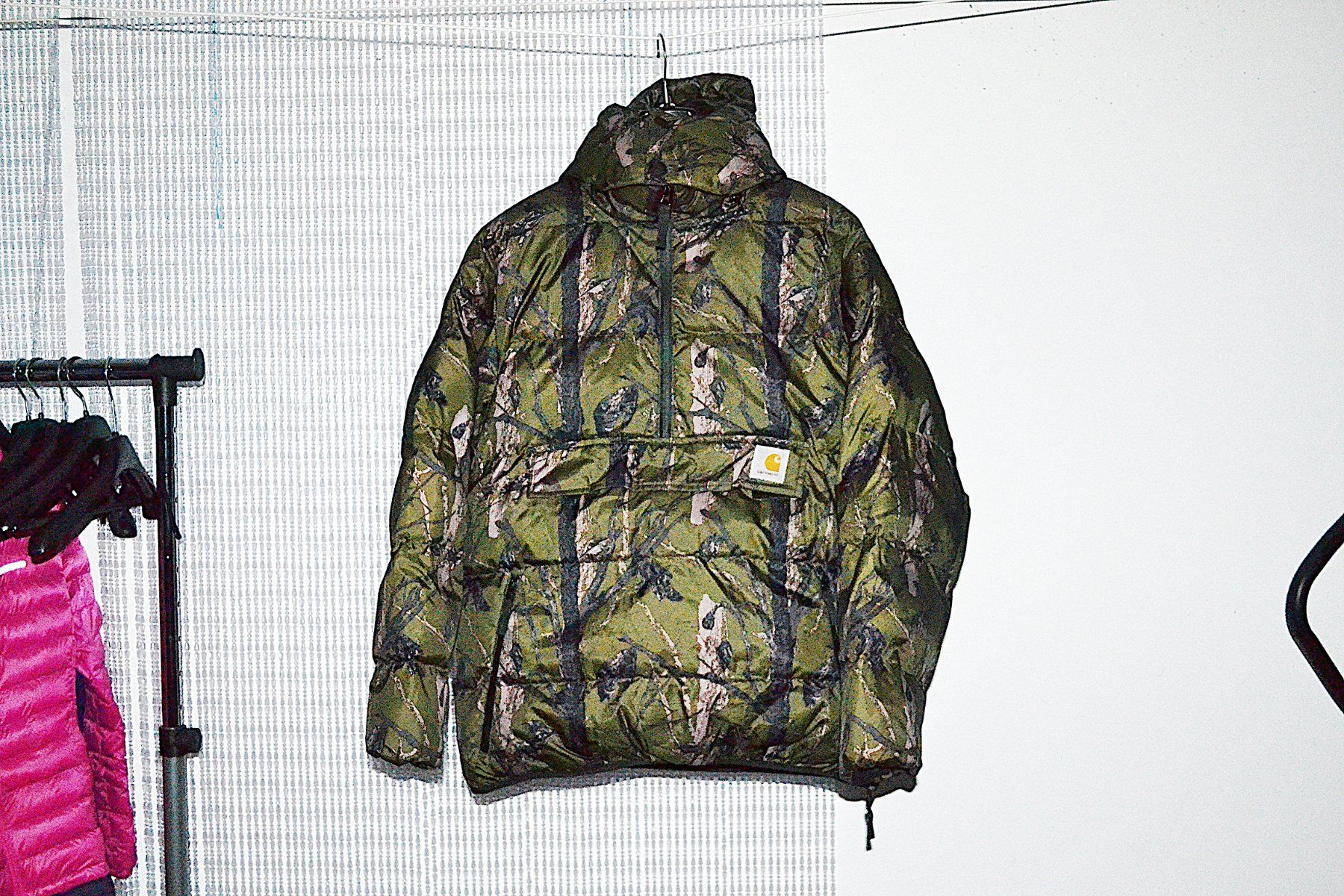 Giacche: Carhartt Winterjacke Puffer Camouflage – Usato da Unterägeri venduto da gooon21 1